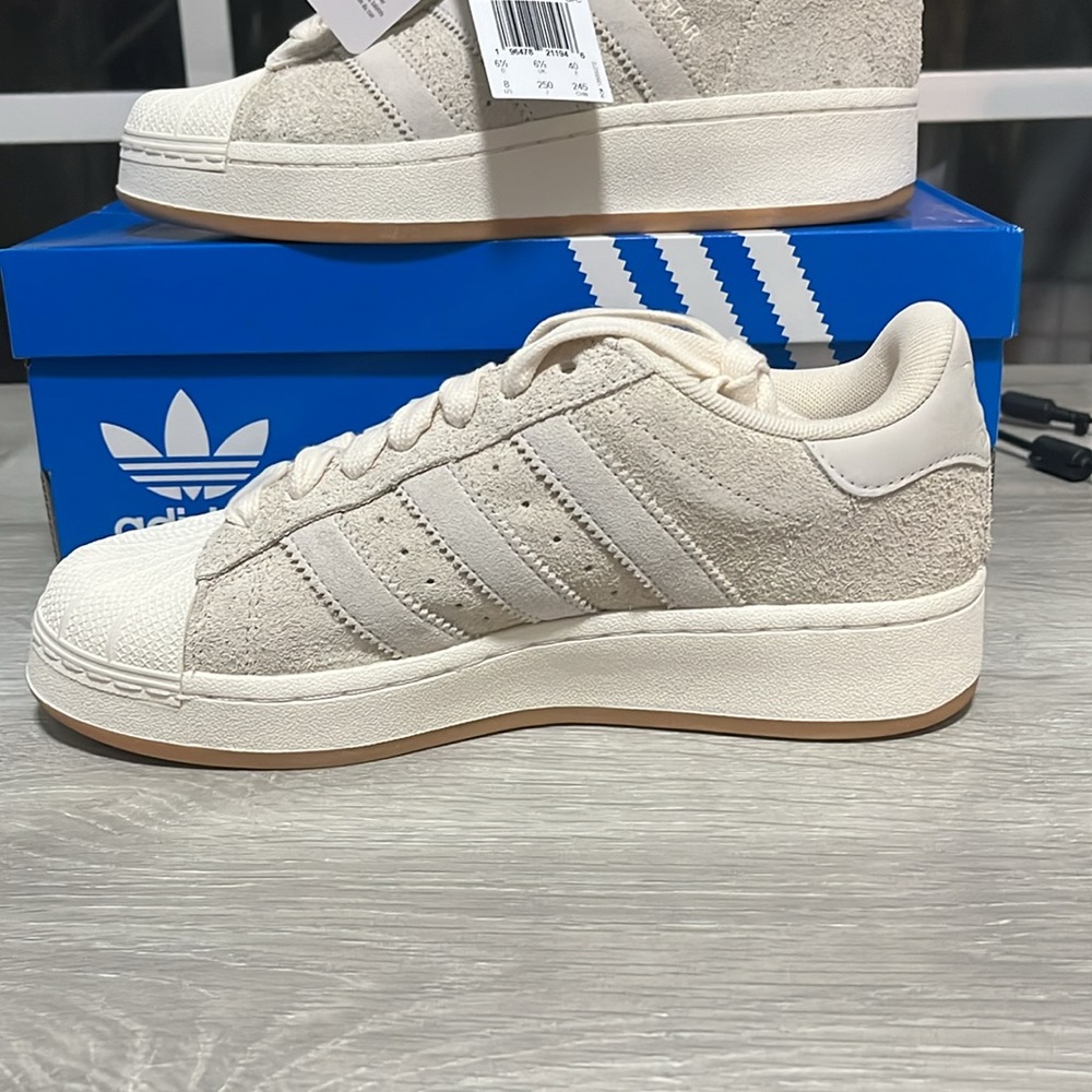 NWT Adidas Originals Superstar XLG Women's Shoes - Beige/Wonder White - IG2124 - Picture 6 of 11